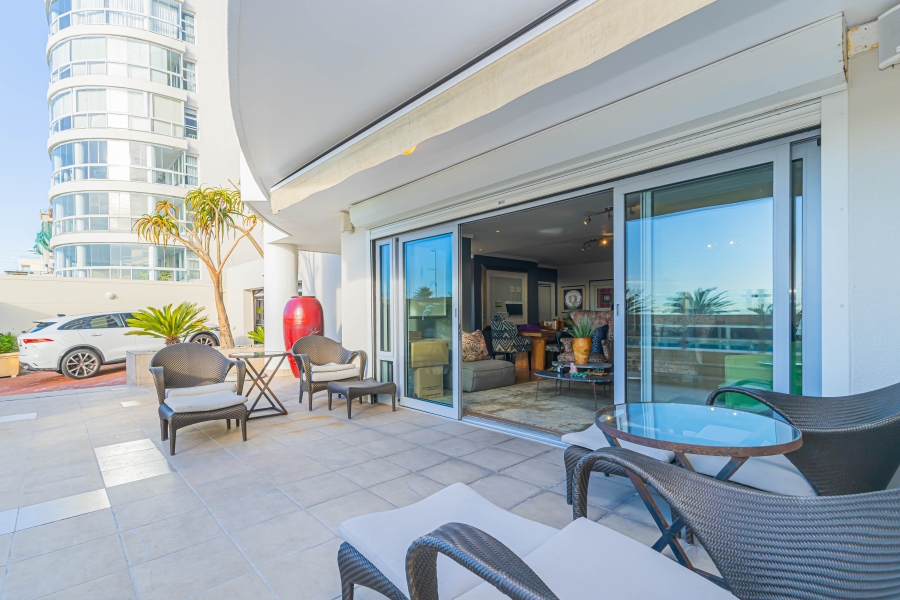 To Let 4 Bedroom Property for Rent in Mouille Point Western Cape
